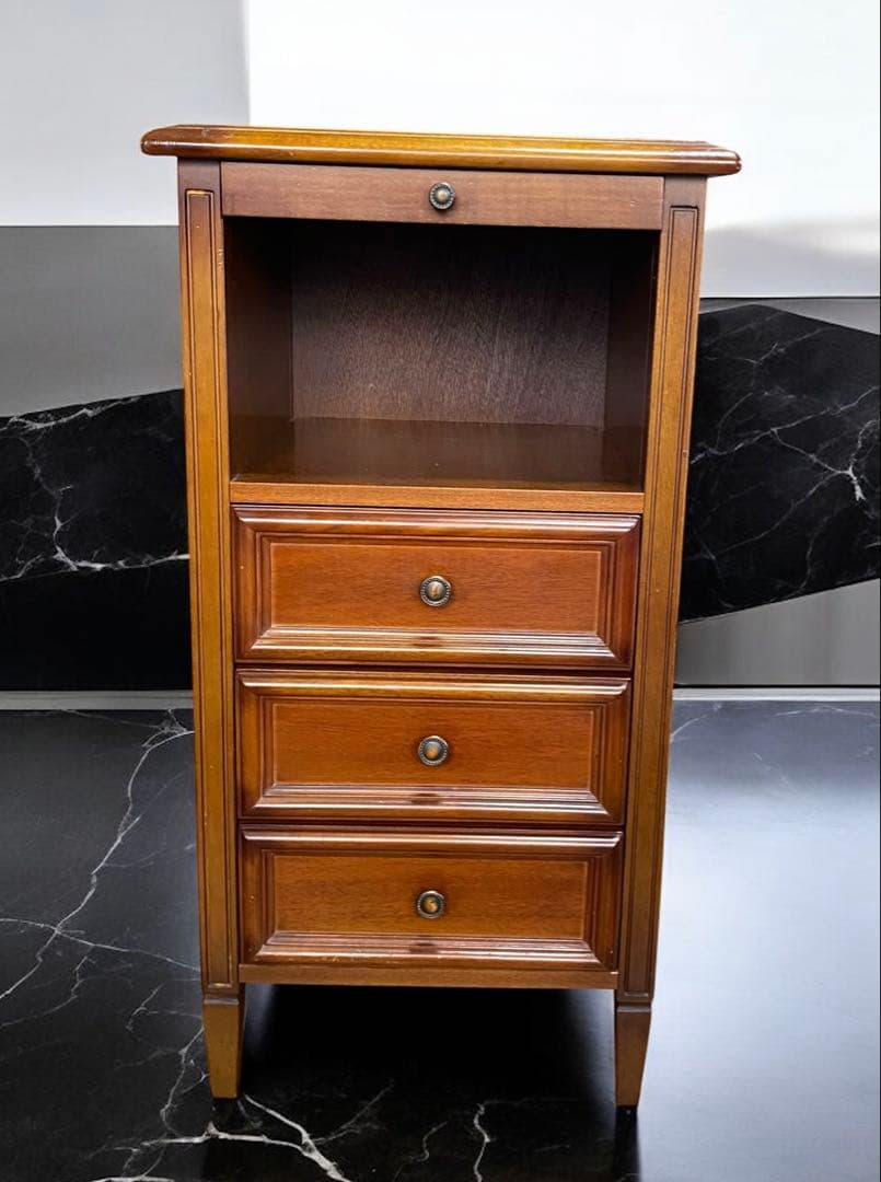 ふ*ぐ様 オークション格安出品★3段収納+引き出し　アンティーク風チェスト　サイ