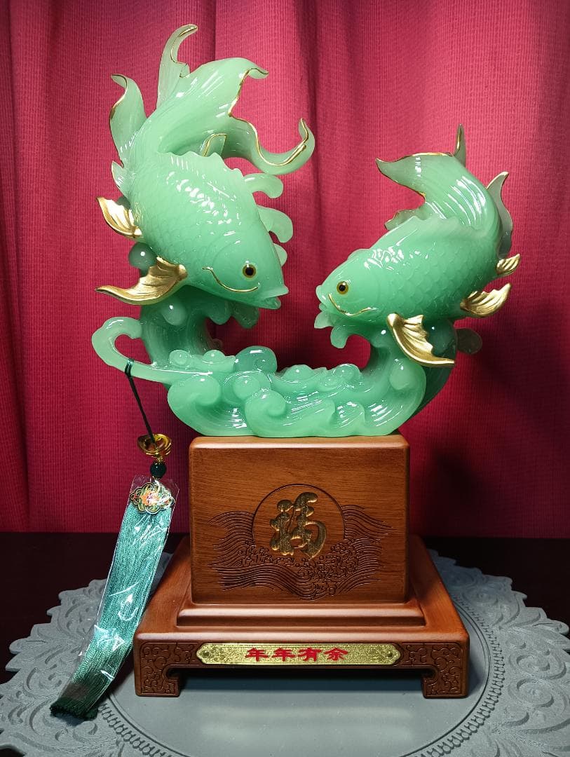 中国風水飾り　緑の魚彫刻置物