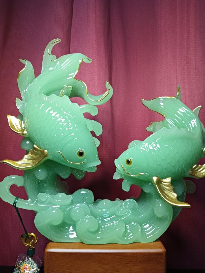 中国風水飾り　緑の魚彫刻置物
