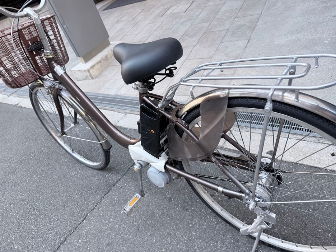 大阪府　パナソニック　電動アシスト自転車 ブラウン 前バスケット付き