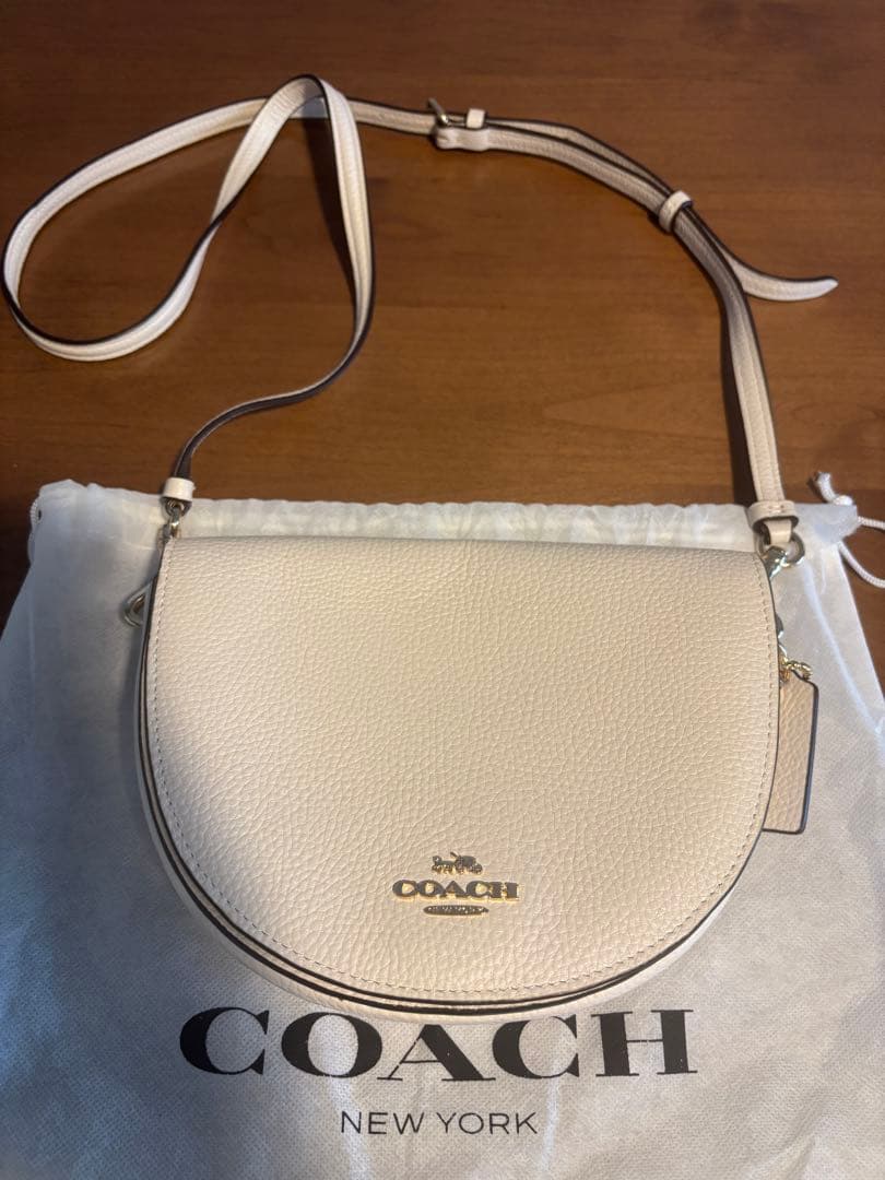 COACH コーチ ショルダーバッグ　ホワイトカラー系