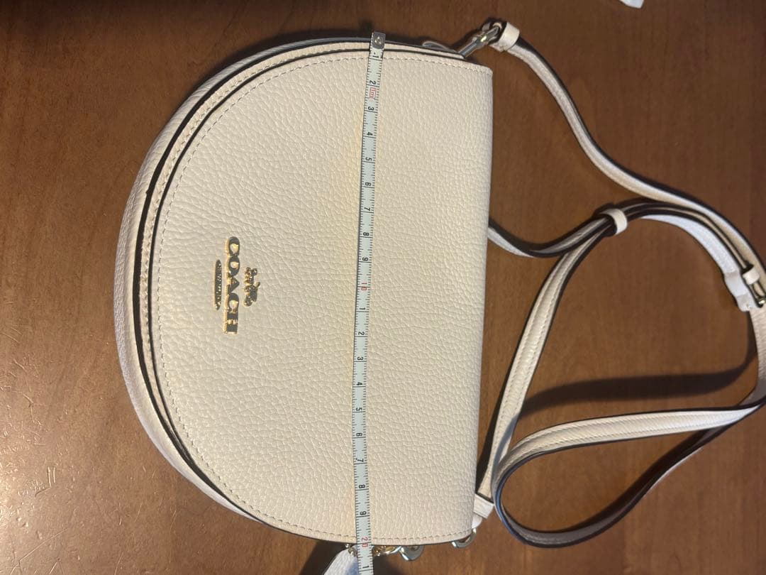 COACH コーチ ショルダーバッグ　ホワイトカラー系