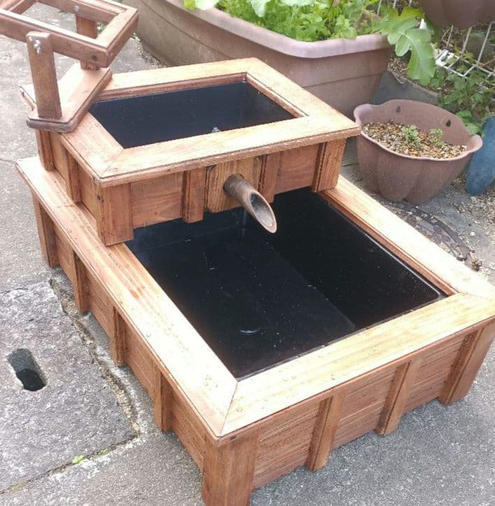 水換えの要らないビオトープ