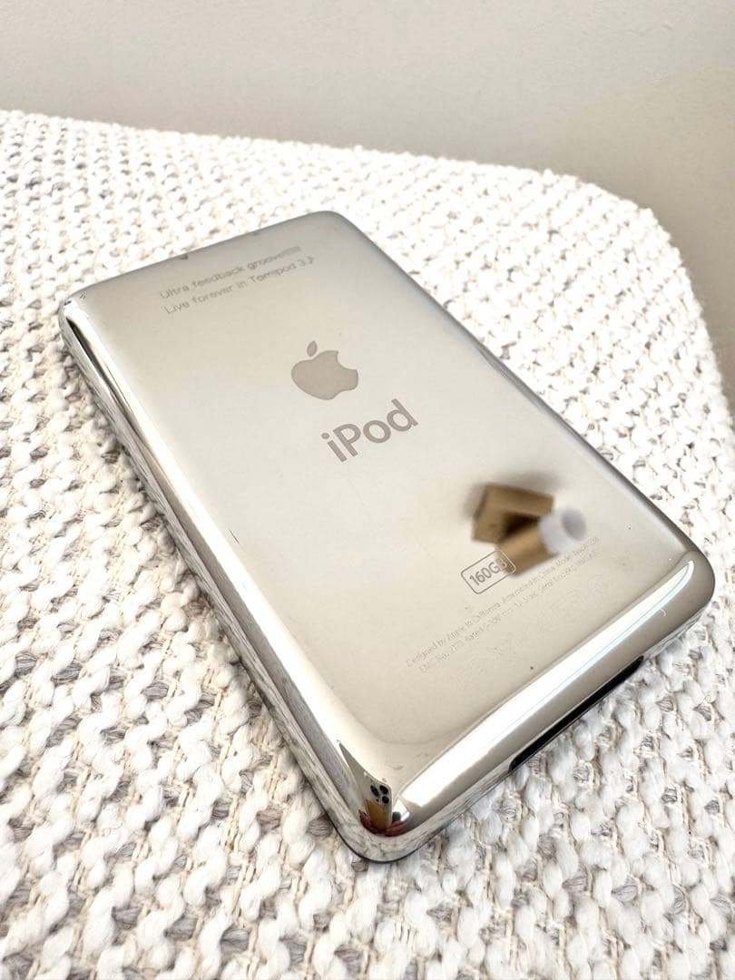 【極美品】iPod classic 第6世代 160GBブラック 新品バッテリー