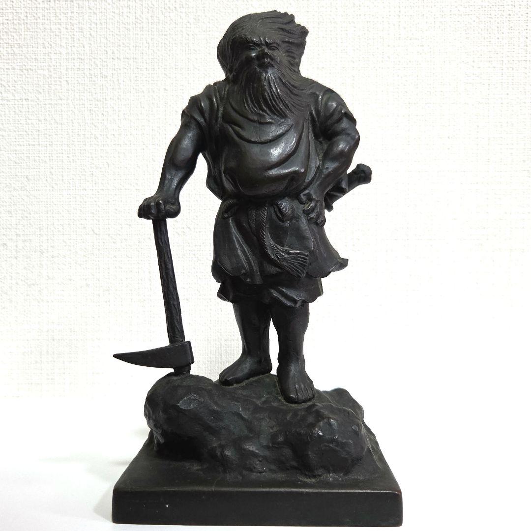 ブロンズ　古銅　アイヌ刀　シャクシャイン　アイヌ戦士　銅像