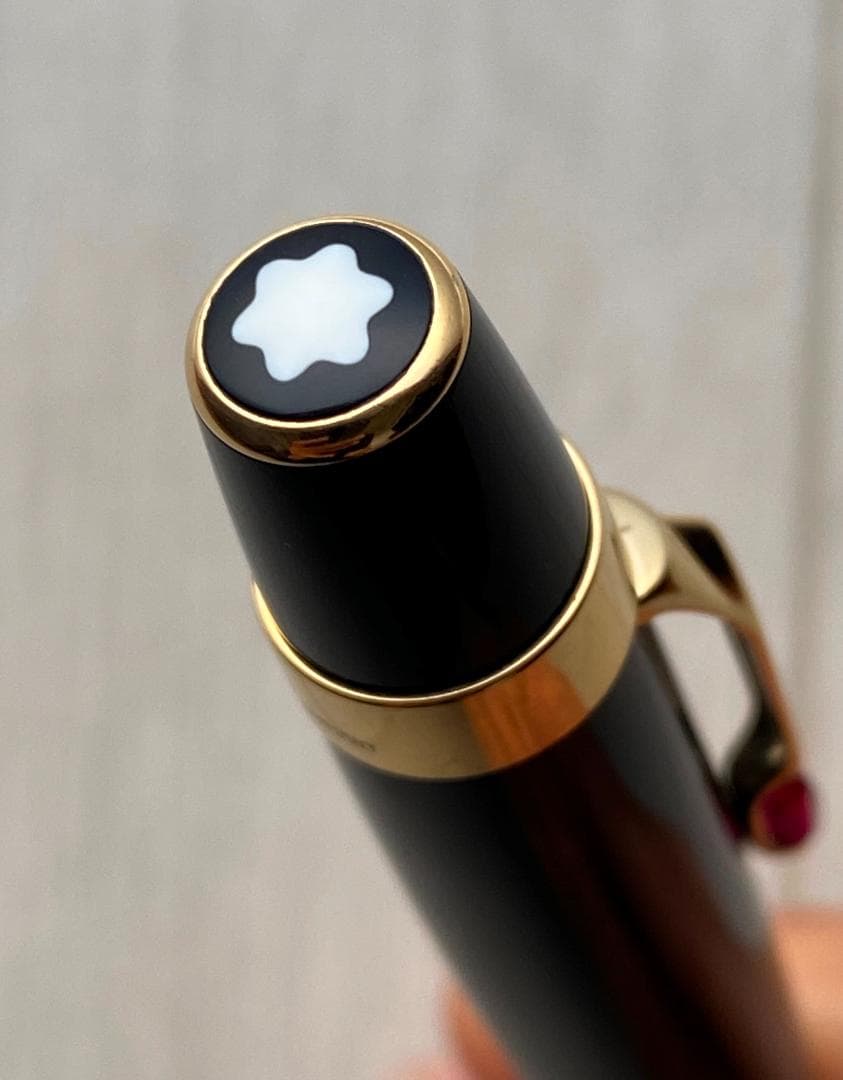 モンブラン ボエム ルージュ Rougeゴールドｘブラック ドイツ製 ボールペン