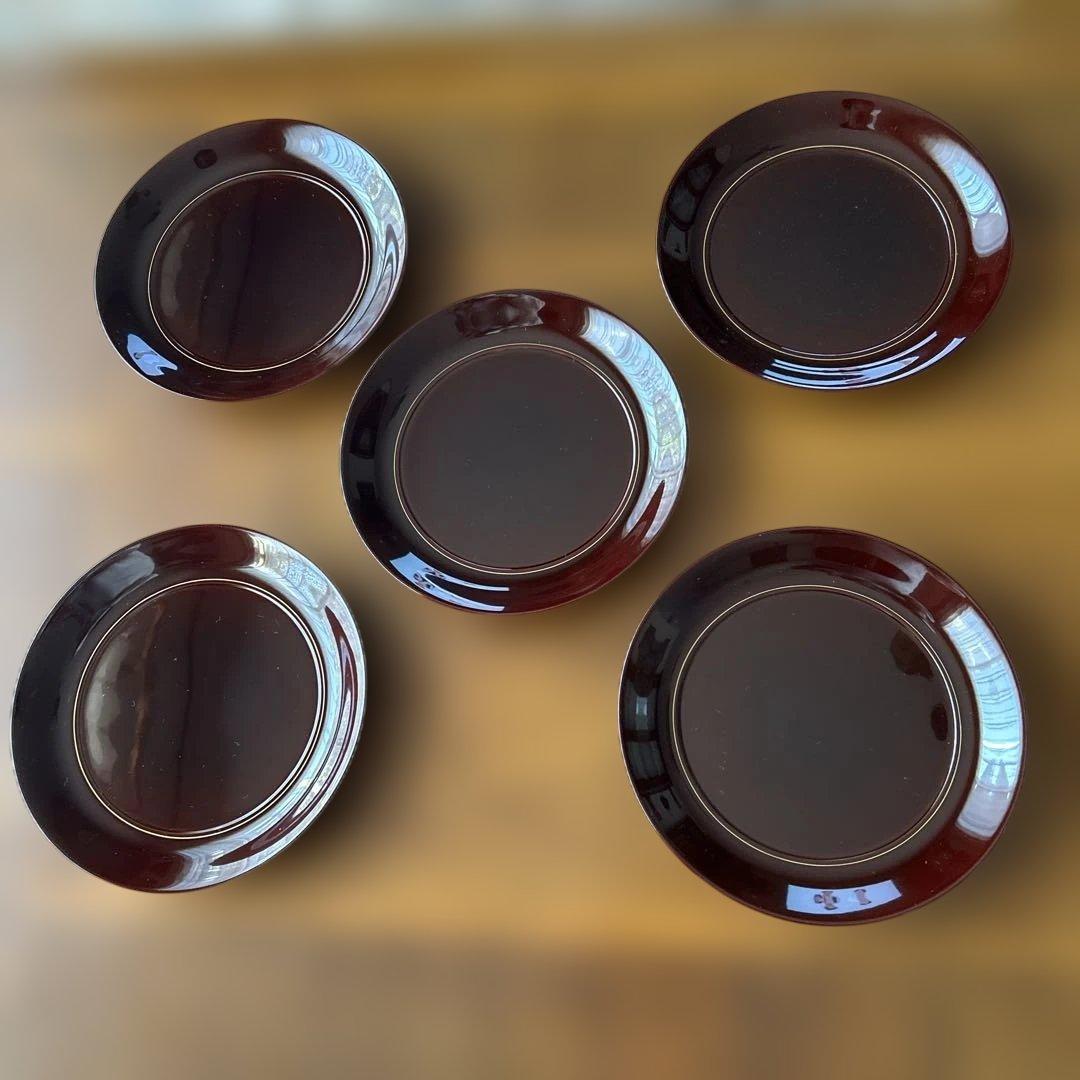 輪島塗り漆器　深い赤色の円形皿 5枚セット　直径19.5cm 美品