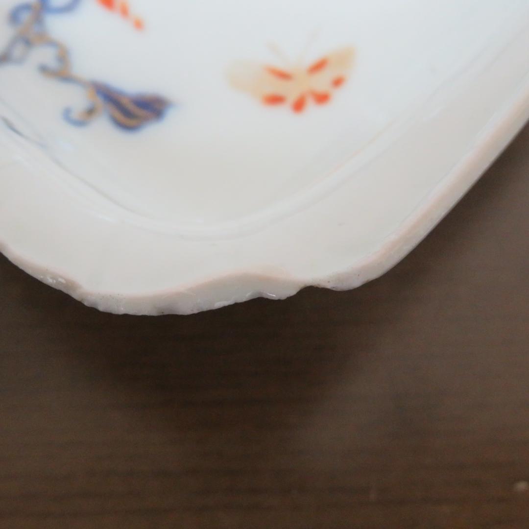 角皿 金彩 色絵付 蝶 へちま 菊 花文様 変形 古伊万里