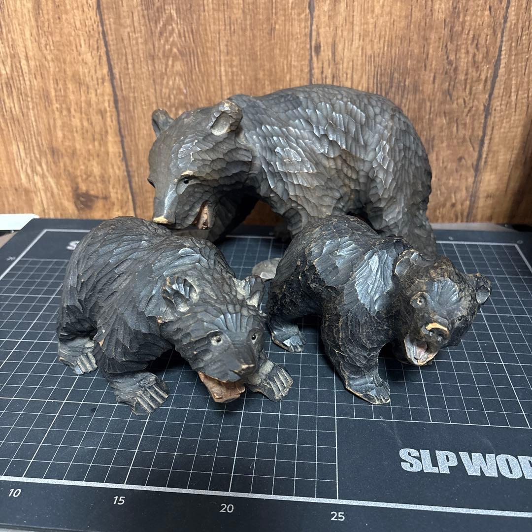 昭和レトロ 木彫りのくま ガラス目 小さめ 2体中くらい1体　計3点セット