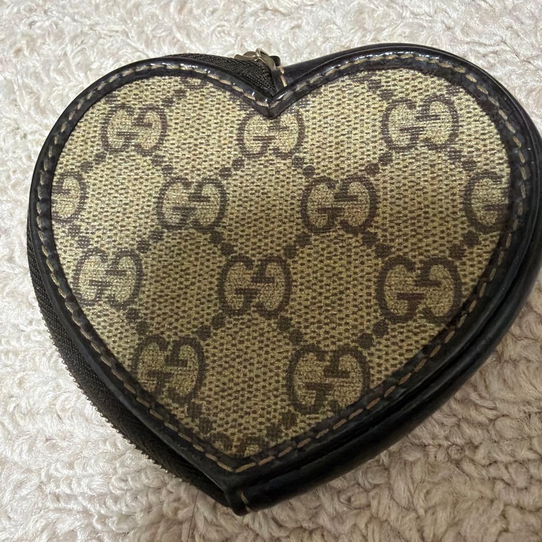 【ビバ 】GUCCI グッチ　丸型ケース　ハート　GG 小銭入れ