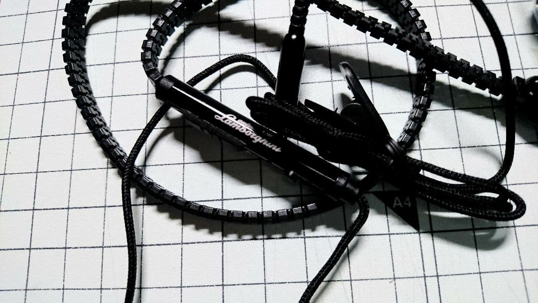 ★ランボルギーニ 純正 イヤホン ジップタイブ ブラック 新品未使用 入手困難