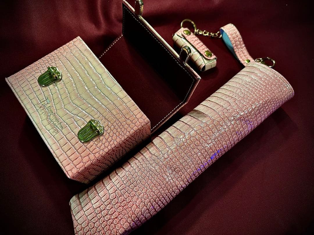 月末SALE！Pvt.Workshop 極CL 本革　デッキケース　ハーフ