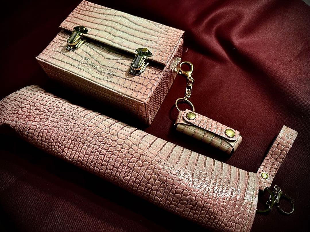 月末SALE！Pvt.Workshop 極CL 本革　デッキケース　ハーフ