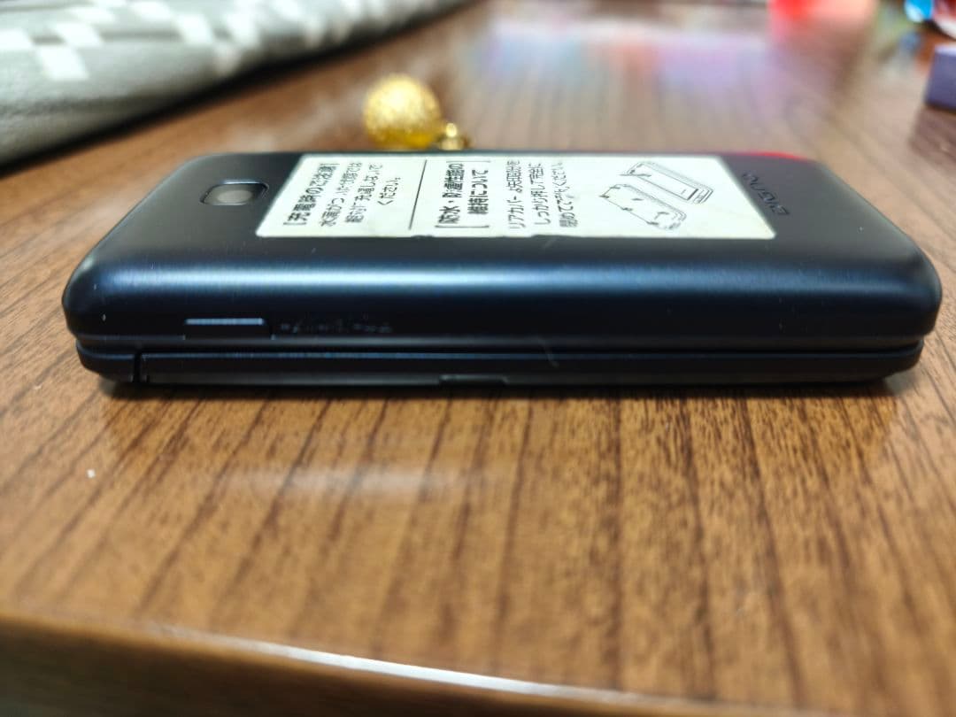 docomo DIGNO KY-42C ブラック 携帯電話 本体