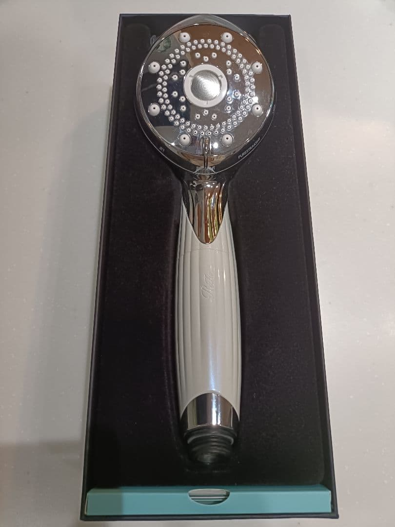 リファシャワーヘッド