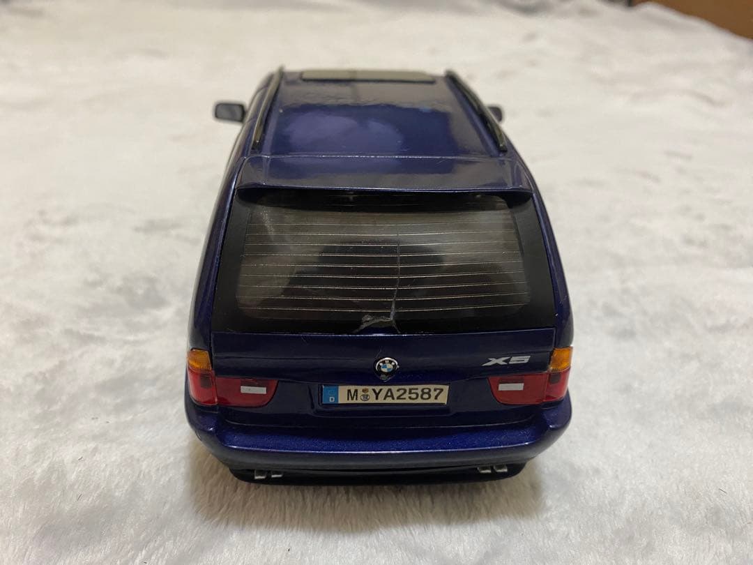 ミニカー ANSON BMW X5 1/18