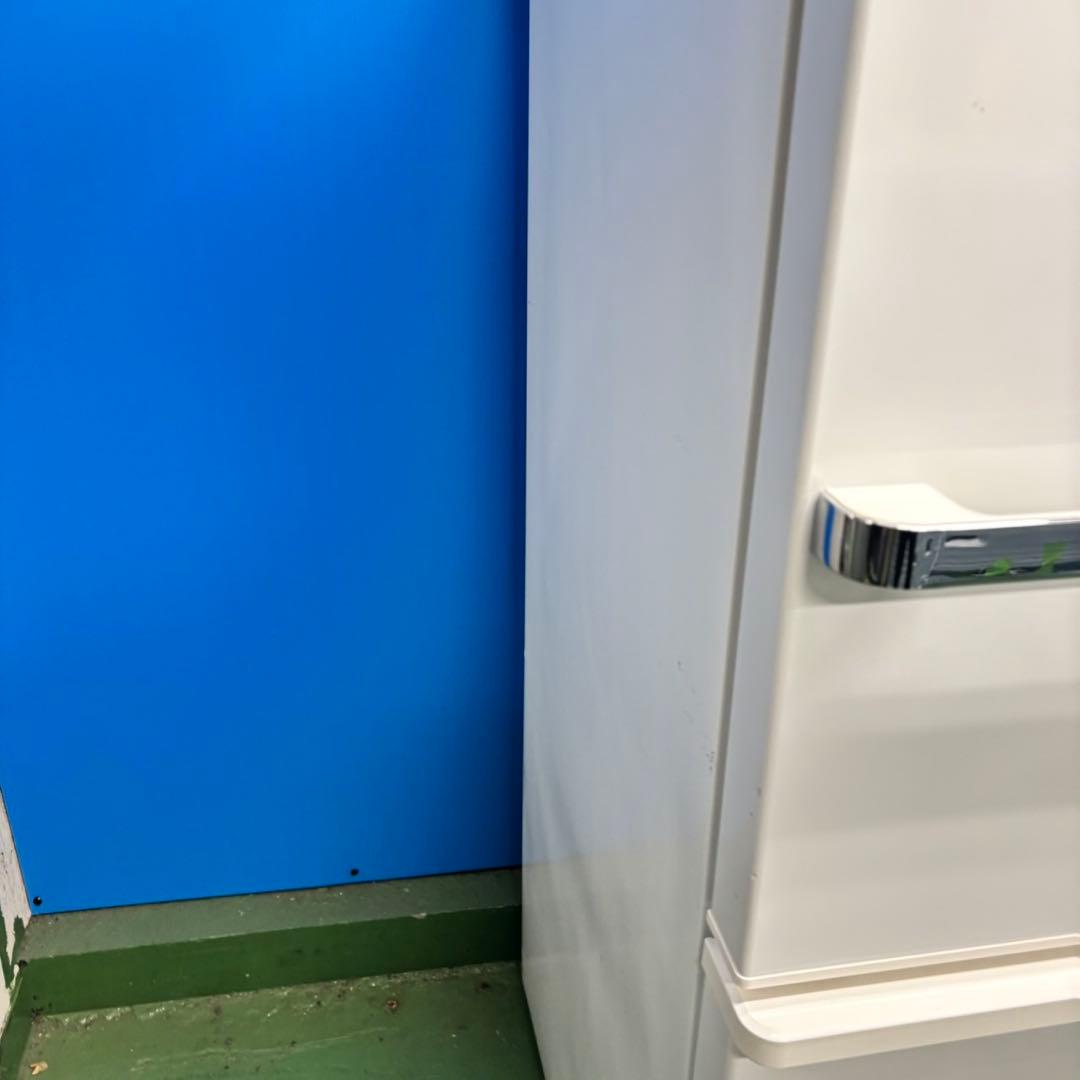 566 AQUA 大型冷蔵庫 1〜4人暮らし用 小型 自動製氷 右開き　ホワイト