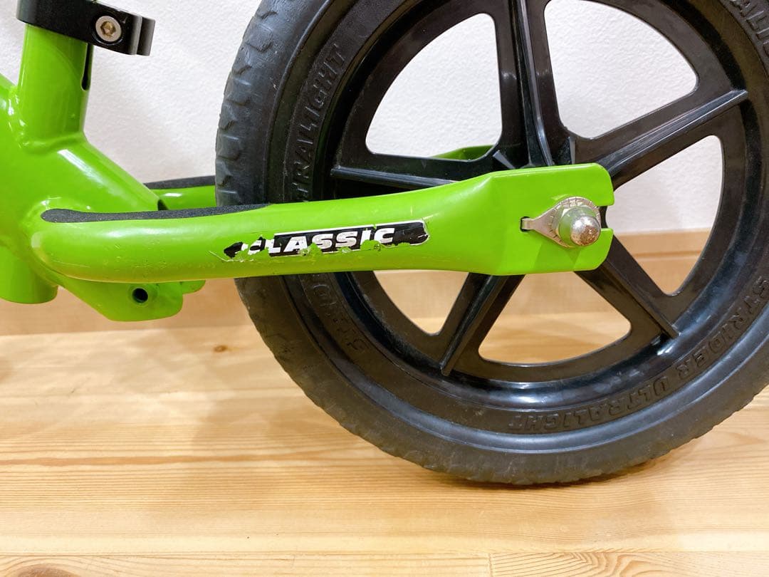 STRIDER バランスバイク グリーン 12インチ