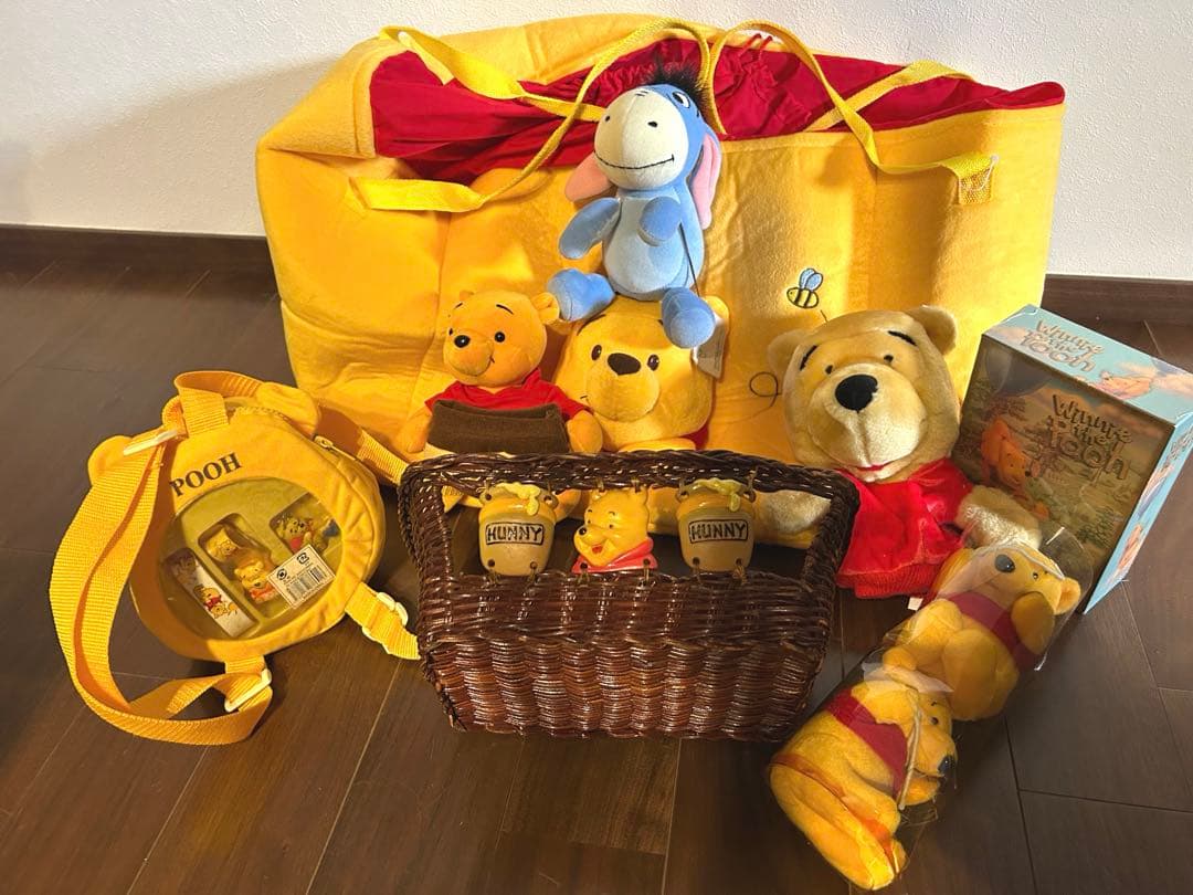 プーさん　イーヨー　ディズニー　まとめ売り　レアな商品あり　ぬいぐるみ　新品あり