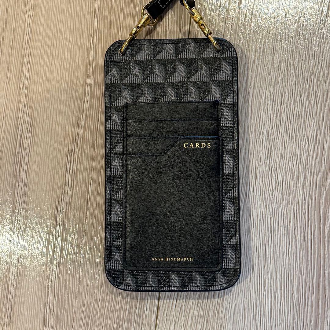 ANYA HINDMARCH スマートフォンケース