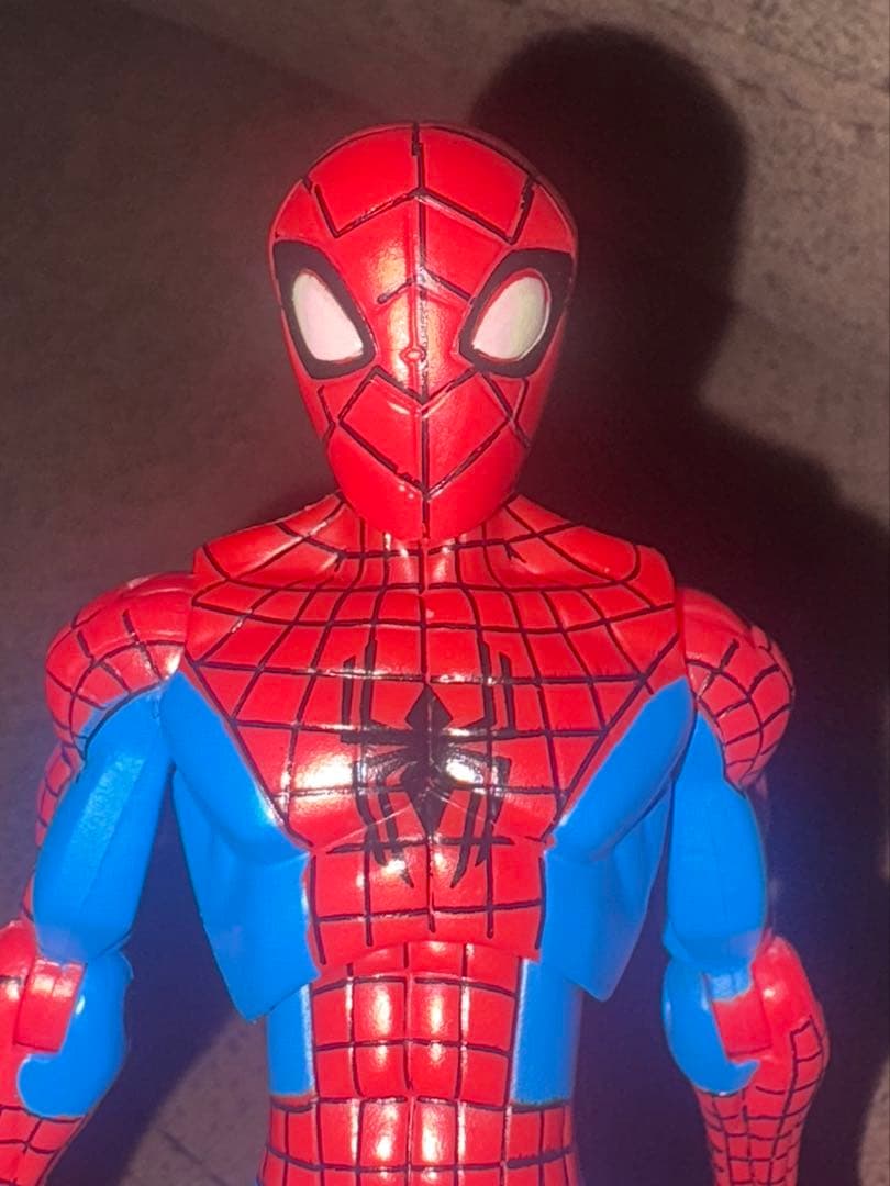 入手困難　ハズブロ　スペクタキュラースパイダーマン