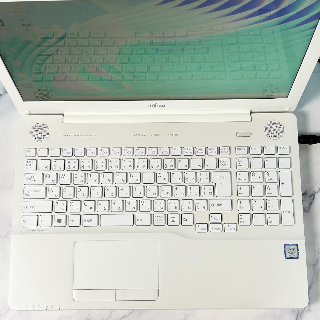 高性能☆Corei7・16GB・SSD・Win11・ホワイト・ノートパソコン