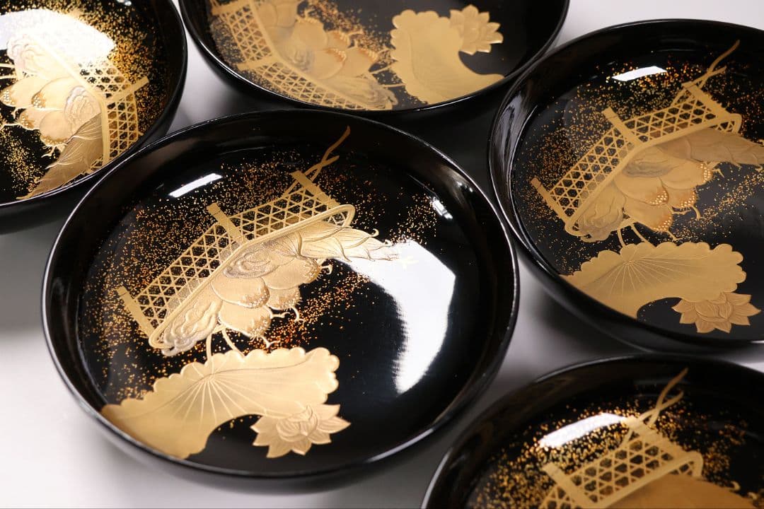 【CM412】天然木漆塗 加賀蒔絵 蓮と野菜金蒔絵 黒煮物椀 五客 漆器 昭和期