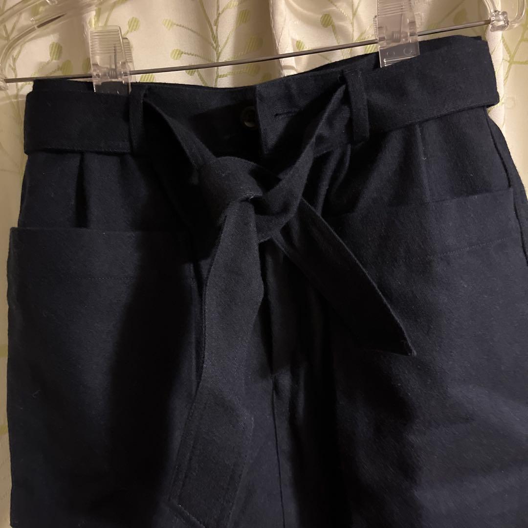 マーガレット・ハウエル　ブラック ウエストリボン スカート サイズ3