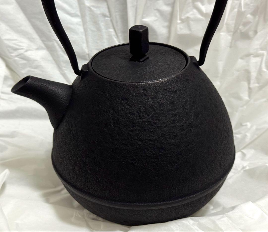 南部鉄器 空間鋳造 鉄瓶 Egg 大 黒