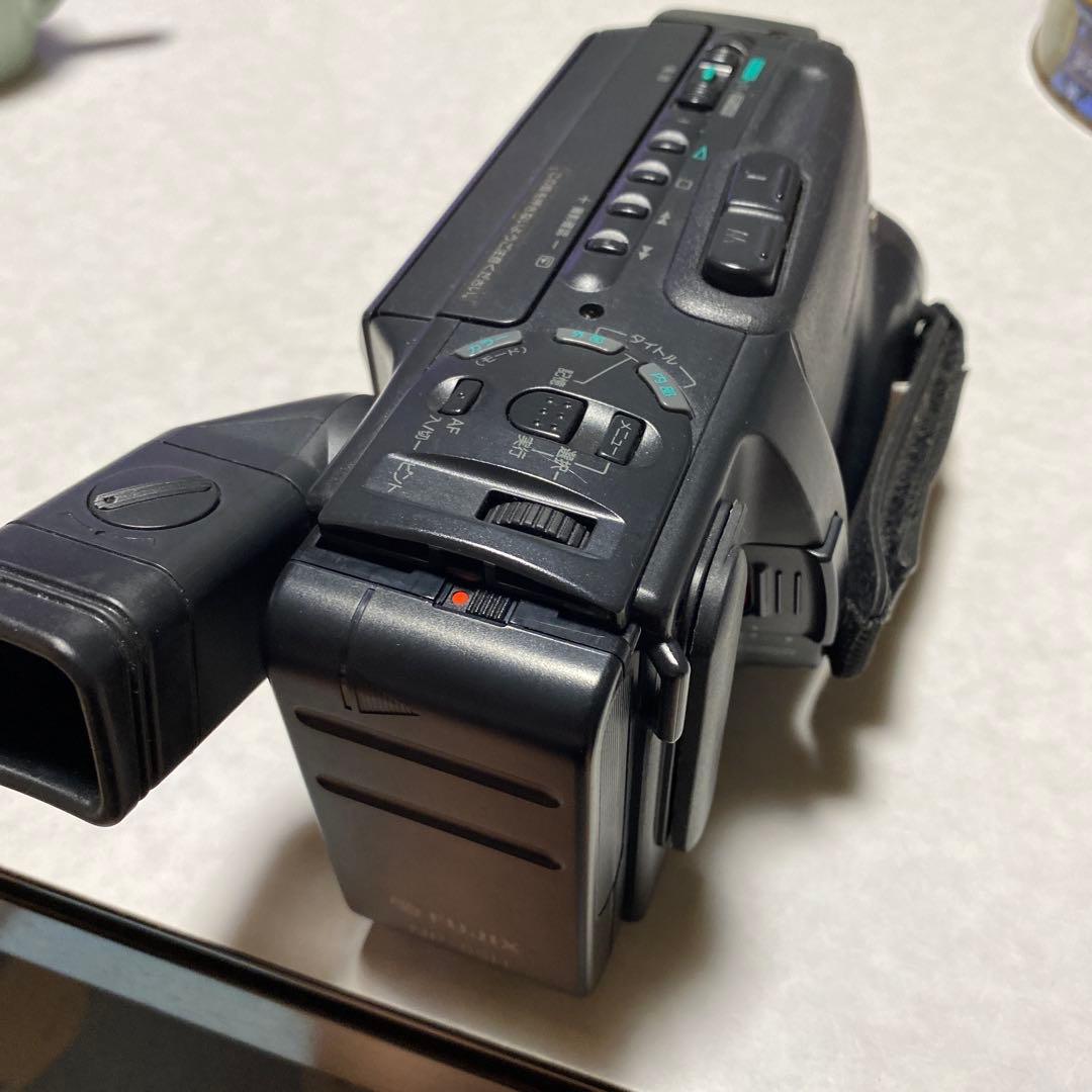 動作品　FUJIX-Hi8 ビデオカメラ　FH125SW ②
