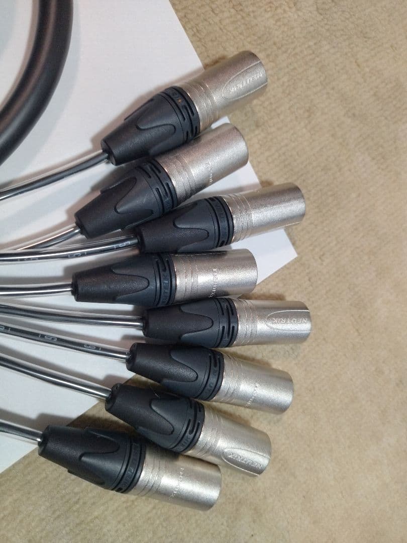 MOGAMI 2932 モガミ D-Sub25→XLRコネクター オス1.4m