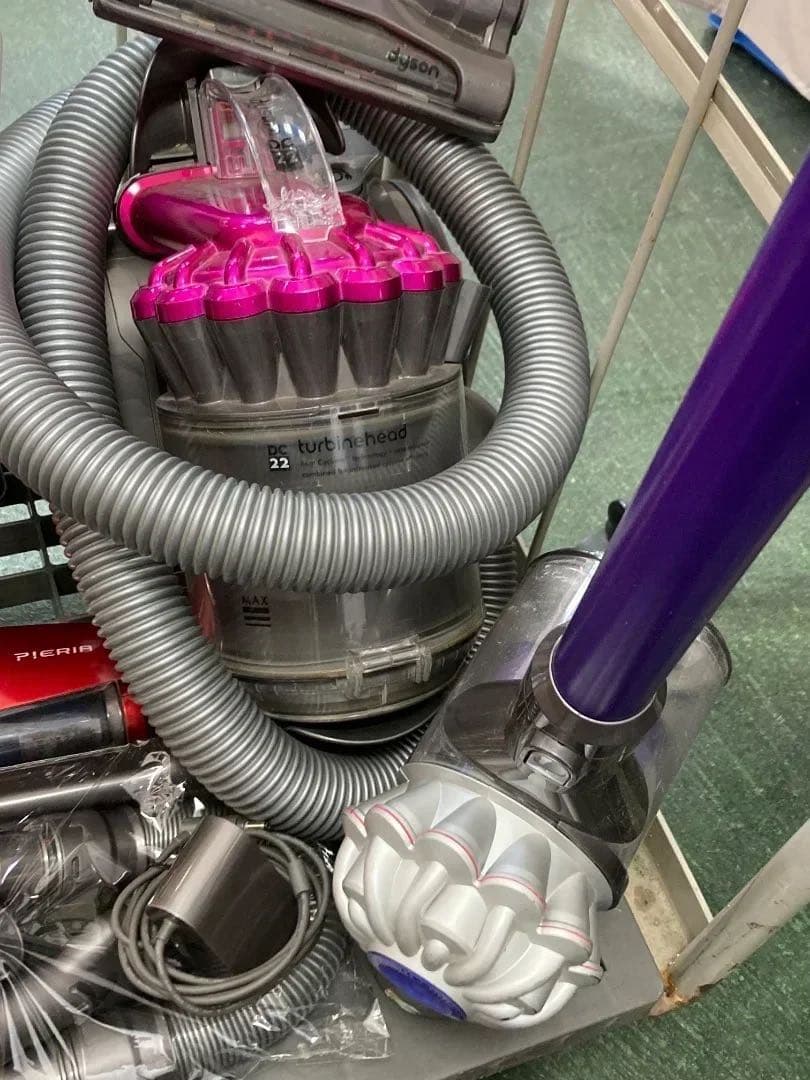 Dyson他 掃除機各種 山売り　まとめて
