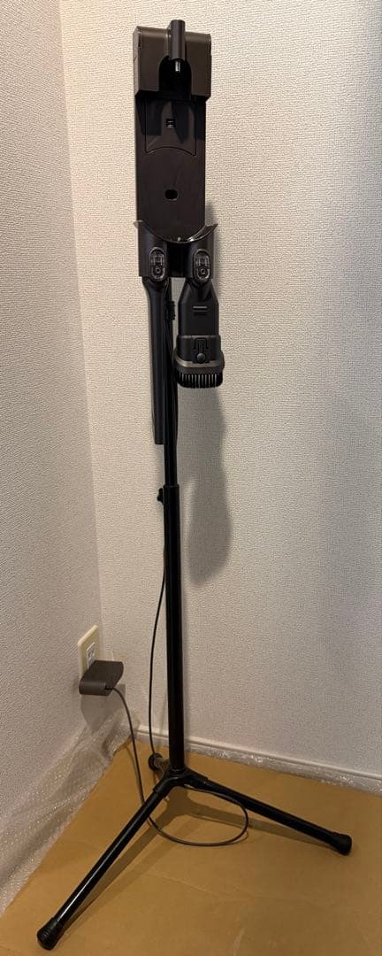 【スタンド付】Dyson V6 Slim/イエロー SV07-ENT2