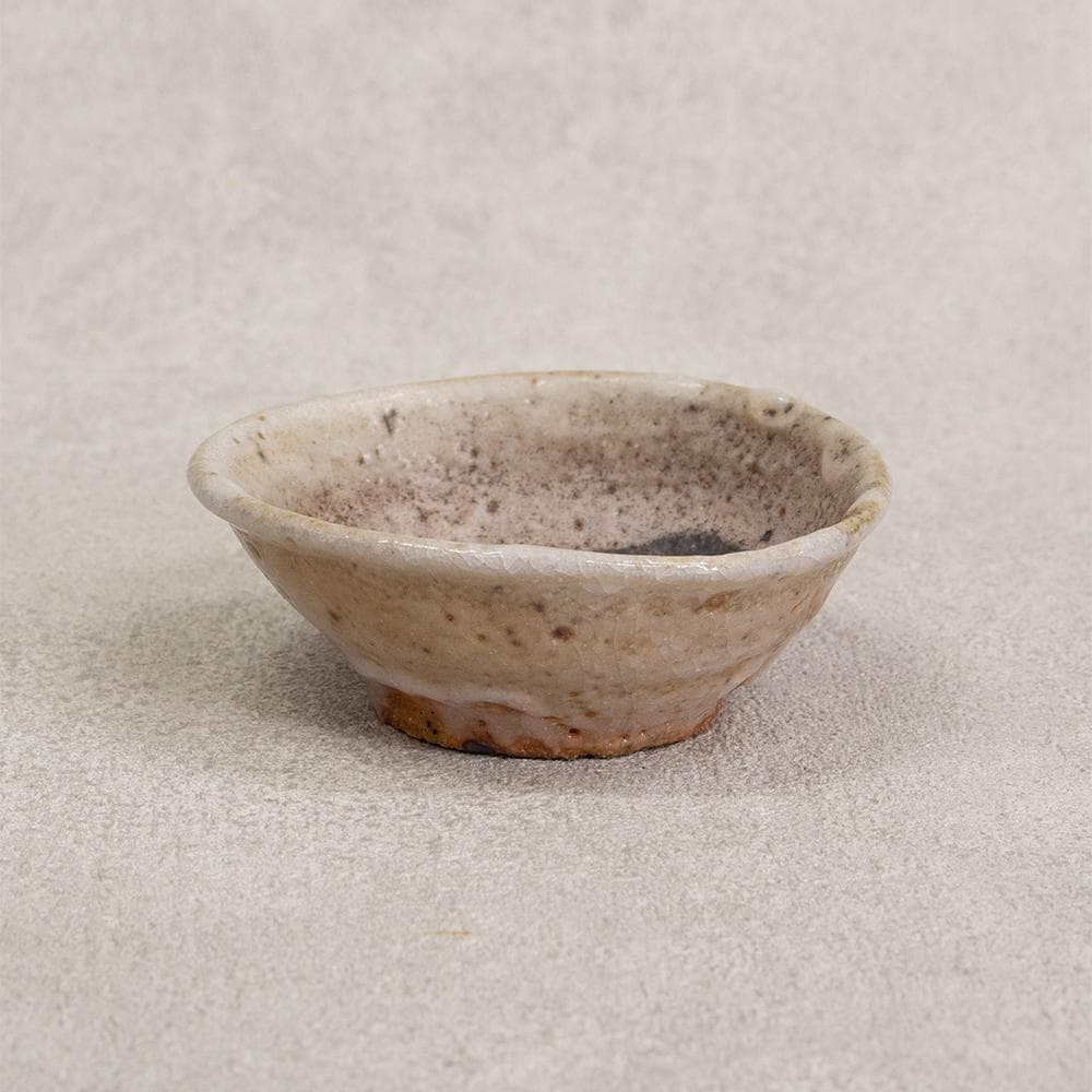 新美吉昭 志野 盃 ぐい呑み 共箱 酒器