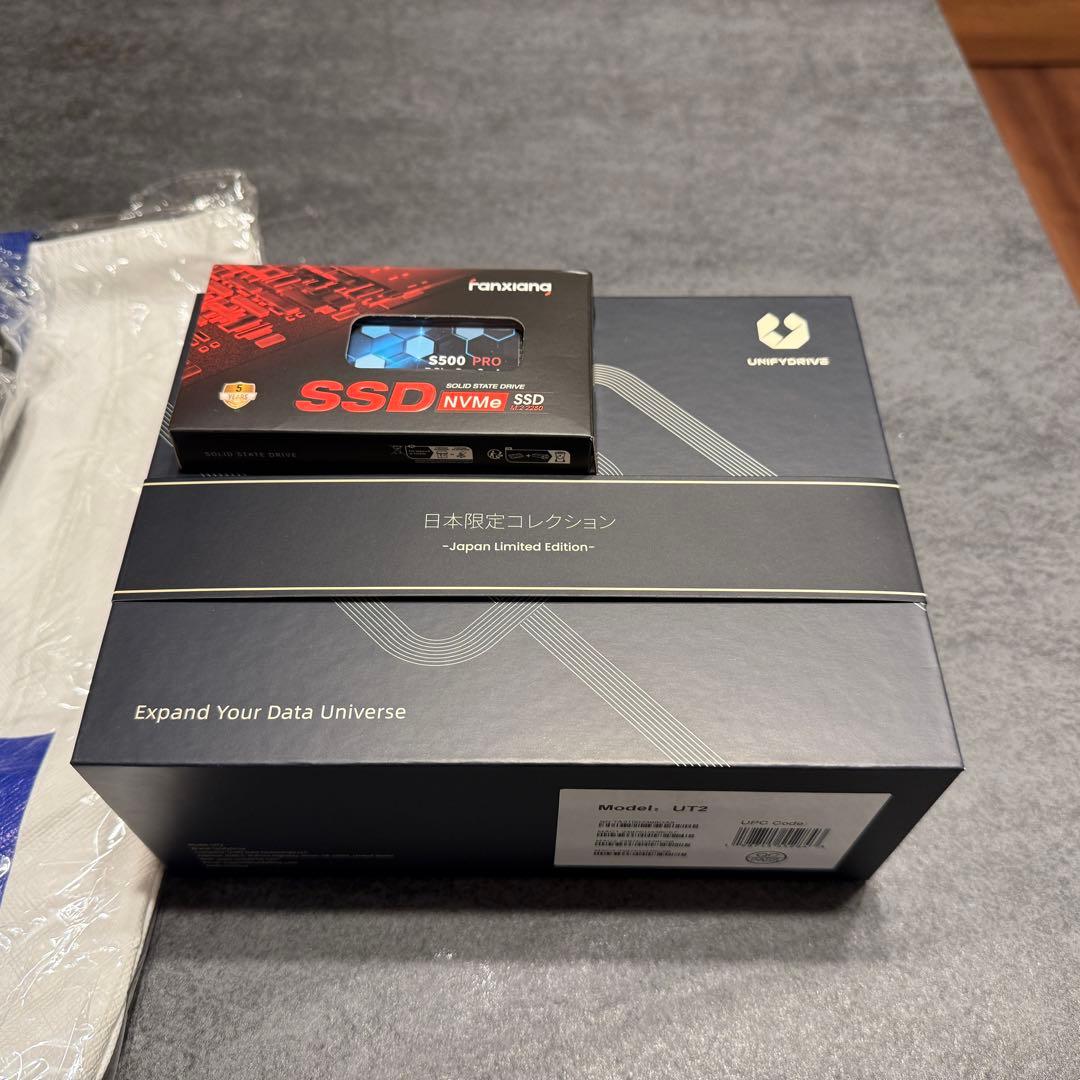 UnifyDrive UT2 次世代型ポータブルストレージ NAS SSD付き