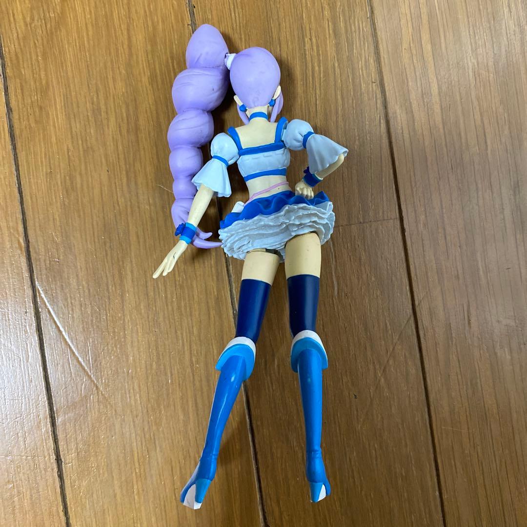 セクシー女性フィギュアセット4体。