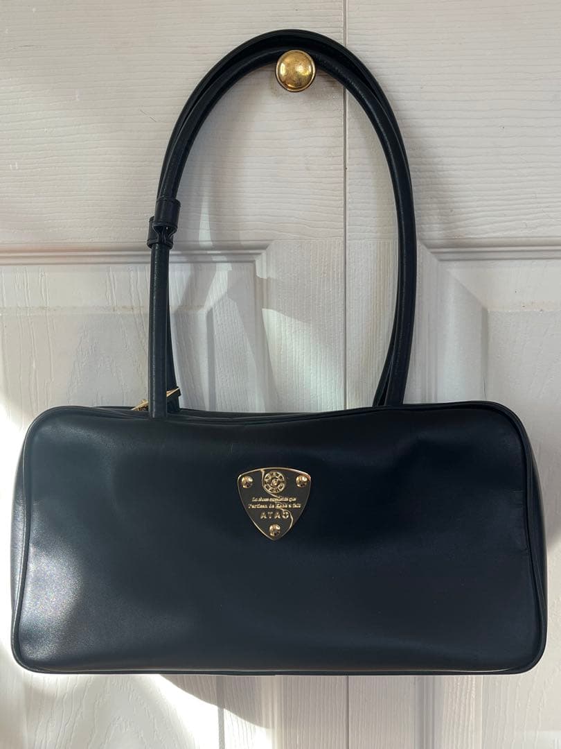 ATAO 黒 レザー ショルダーバッグ