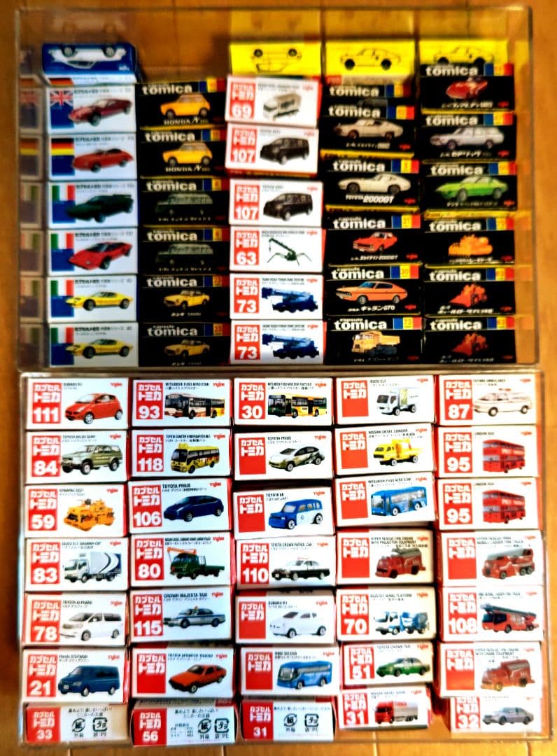 カプセルトミカミニカーコレクション 約150台 木製ケース付き