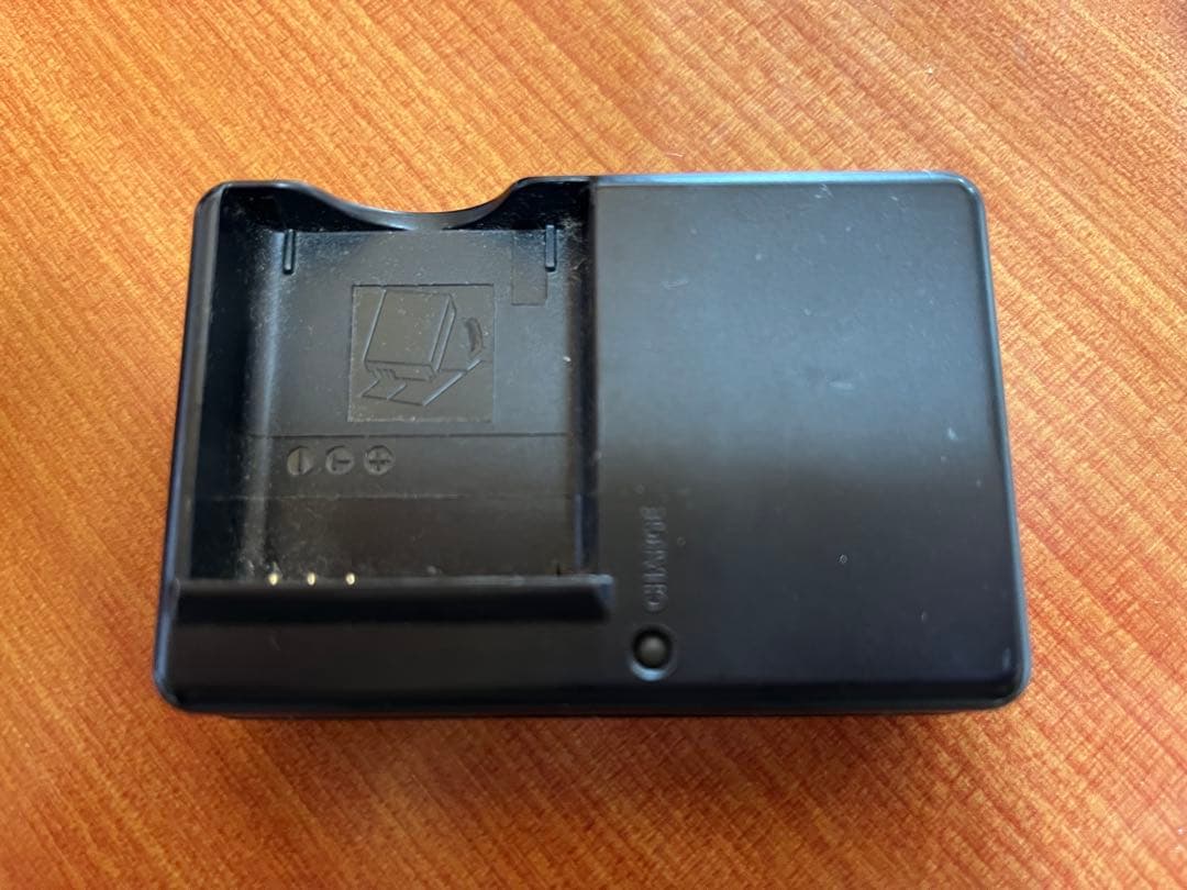 【中古品】RICOH GR DIGITAL IV （箱付き）ショット数5200回