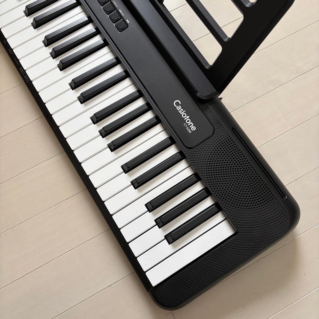 CASIO キーボード ブラック CT-S200 【ピアノスタンド付き】