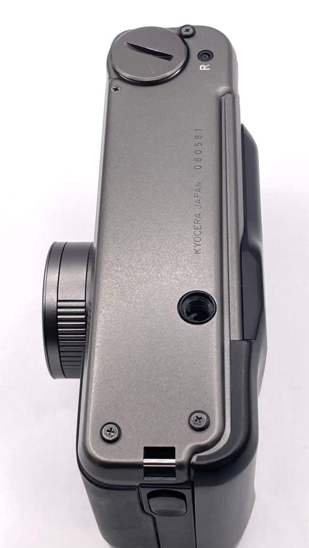 美品　コンタックスcontax t2動作確認済　チタンブラック　おまけ付き