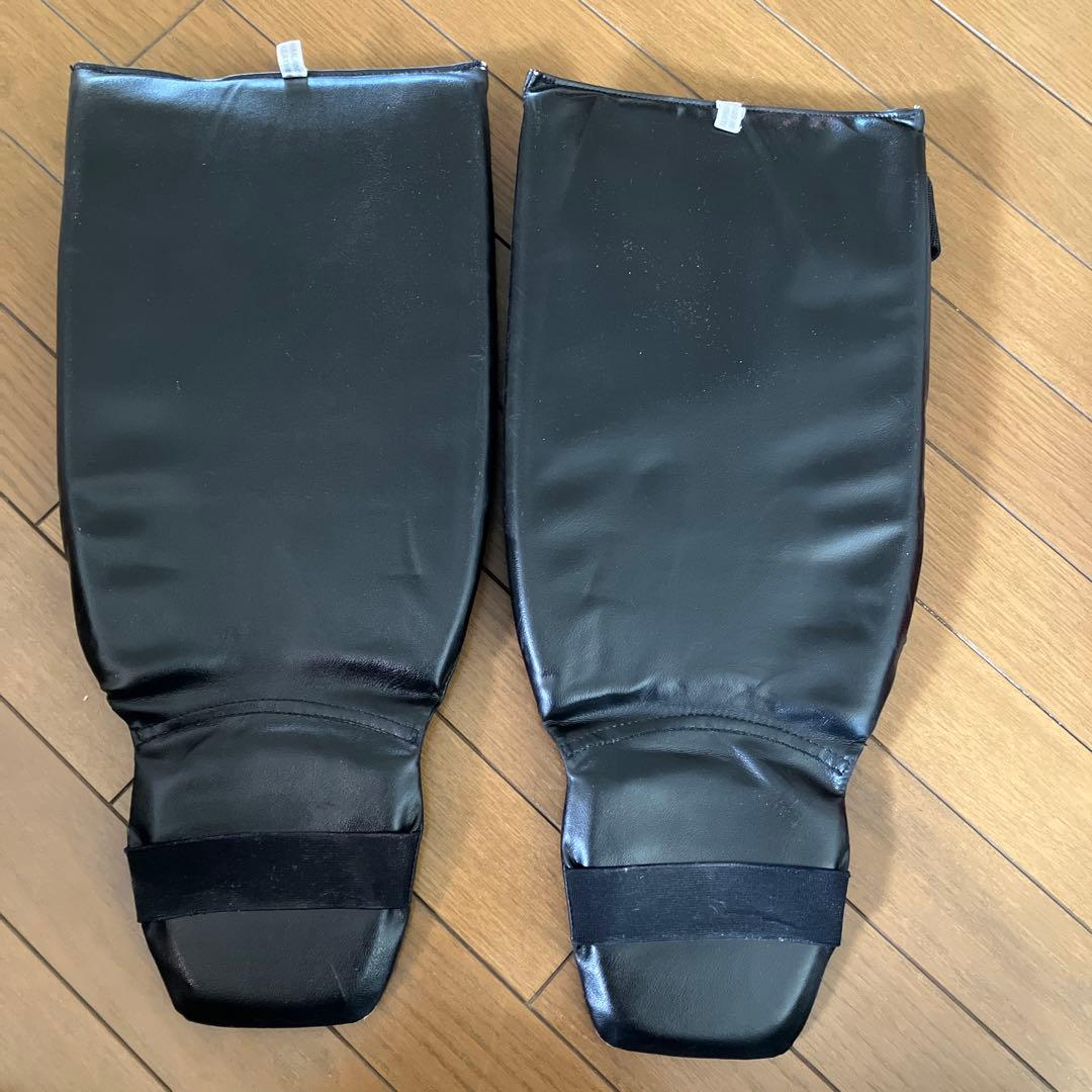 WINDY16ozグローブ➕欲しい方、おまけでレガースつけます。