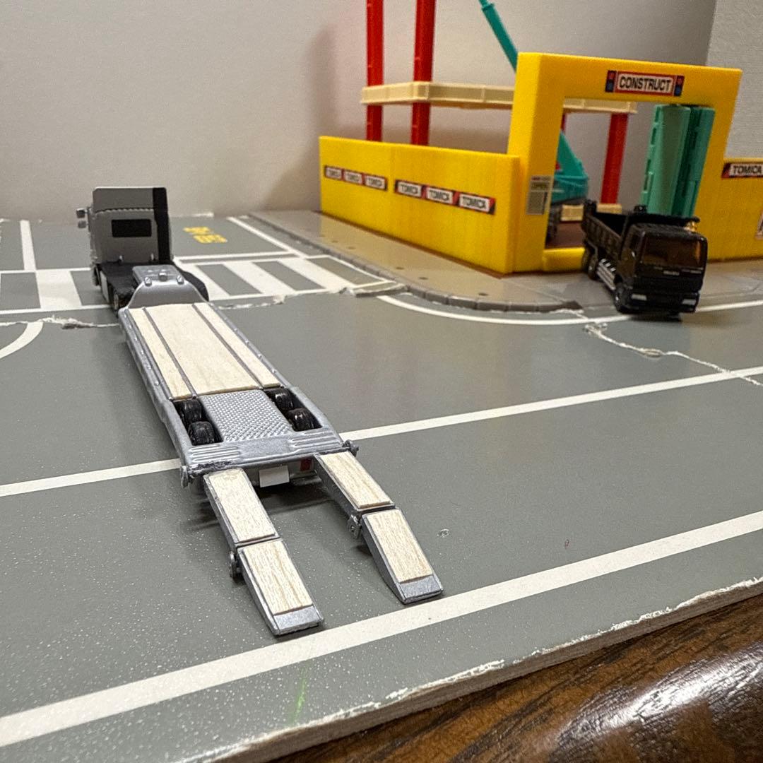 トミカ改造低床トレーラー