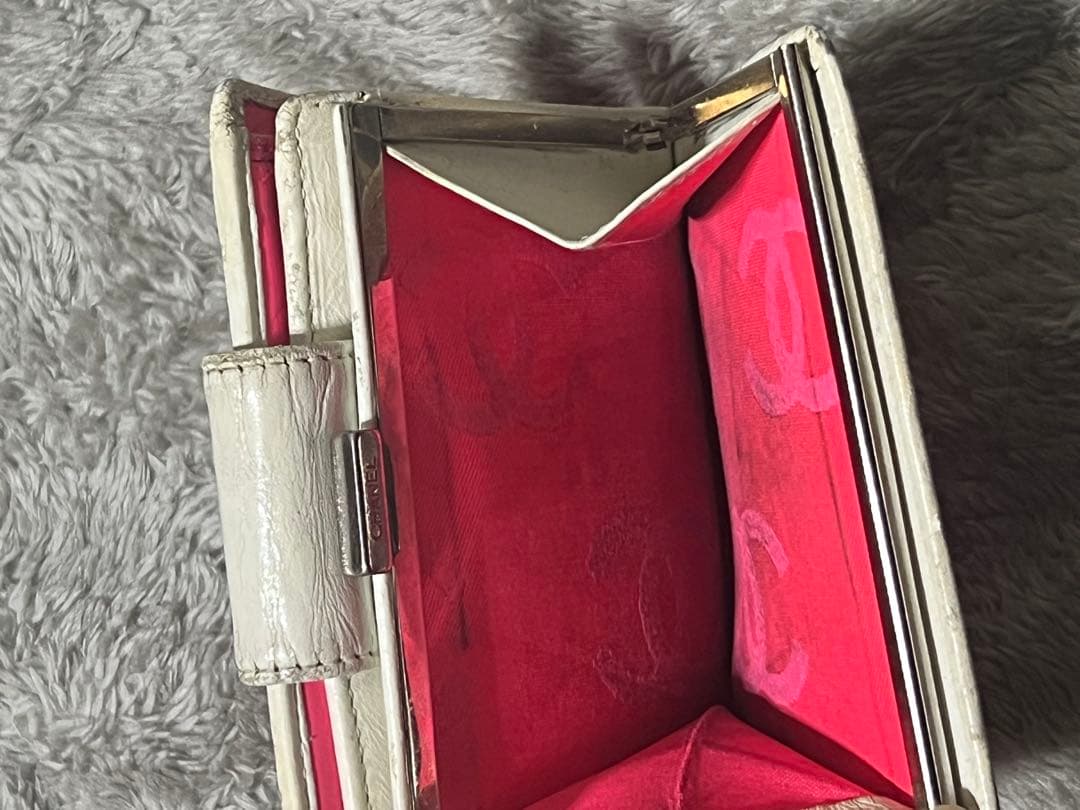 【HighBrandMaco】CHANEL二つ折り財布 ホワイト ブラック