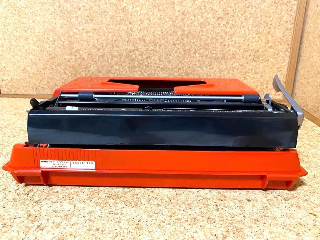 《完動品》英文タイプライター　NAKURU213　brother
