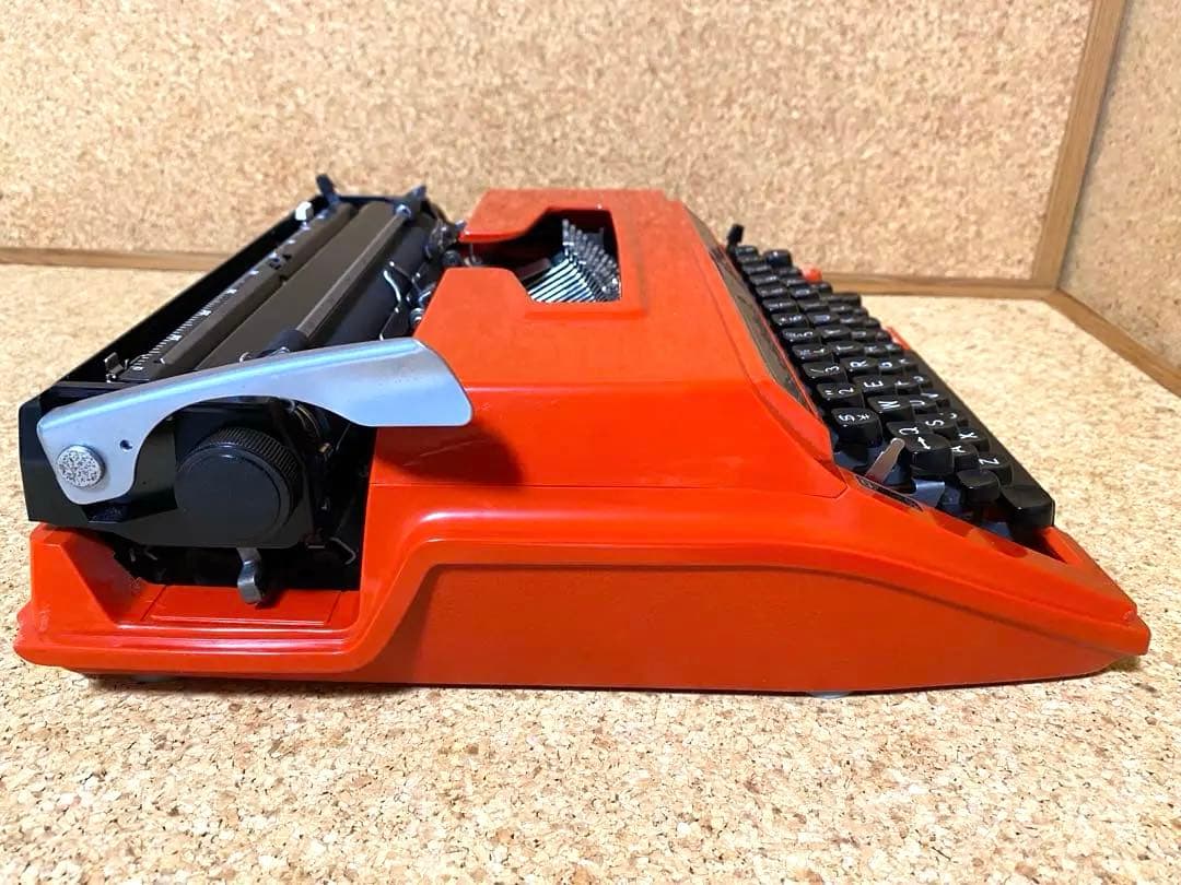 《完動品》英文タイプライター　NAKURU213　brother