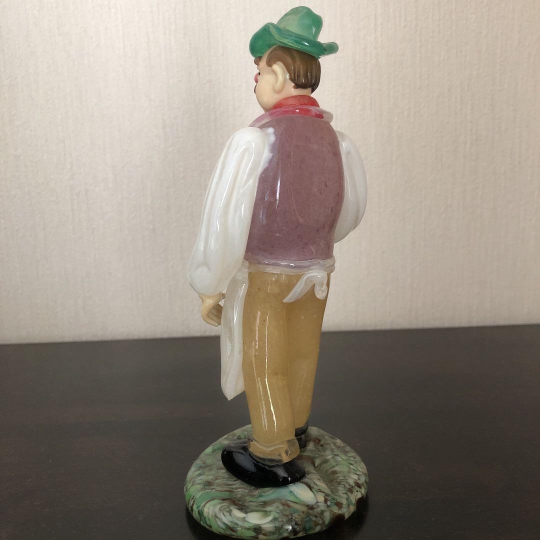 ボヘミアガラス　ビールを持つ主人 ビールジョッキーを持つ人形