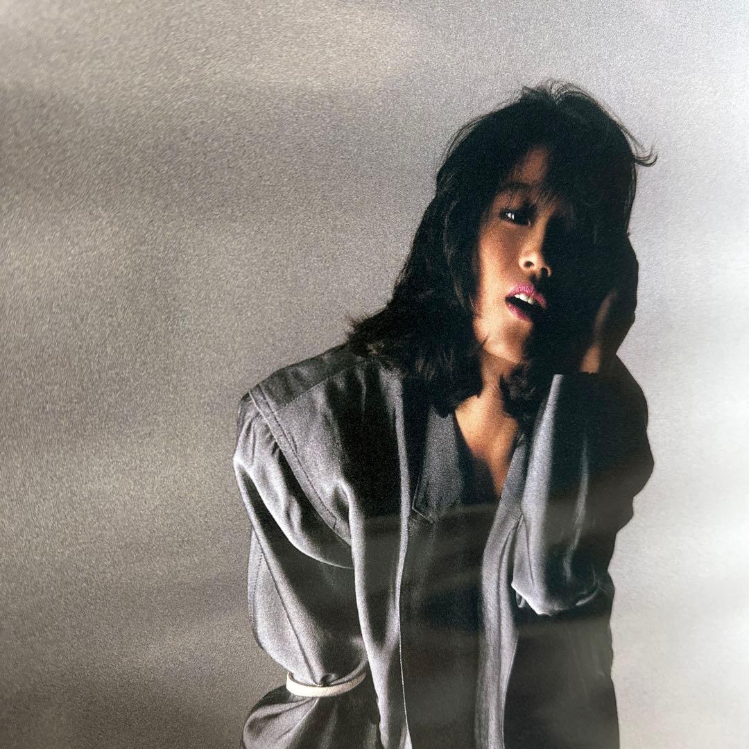 A37【非売品】中森明菜 ポスター 60×84㎝ Akina Nakamori