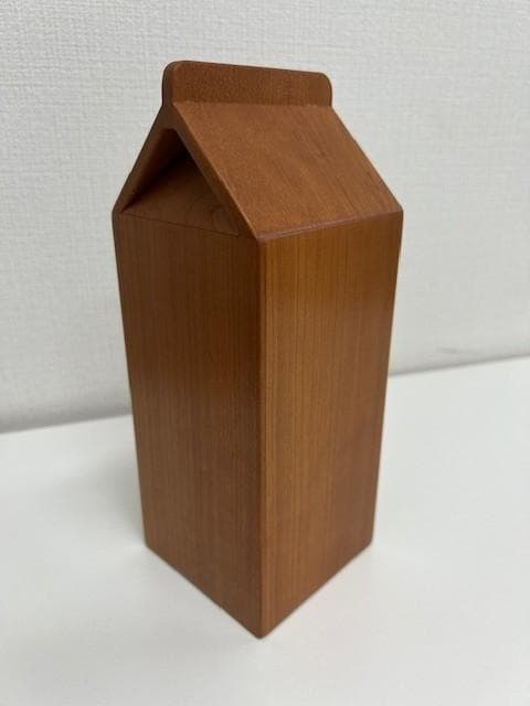 からくり安兵衛　牛乳パック型　新品未使用