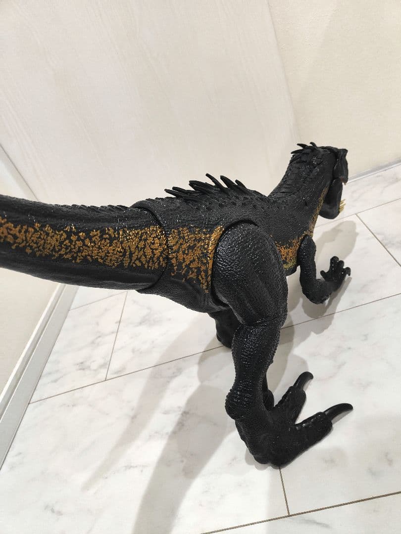ジュラシック・ワールド インドラプトル 99cm　観賞用☆